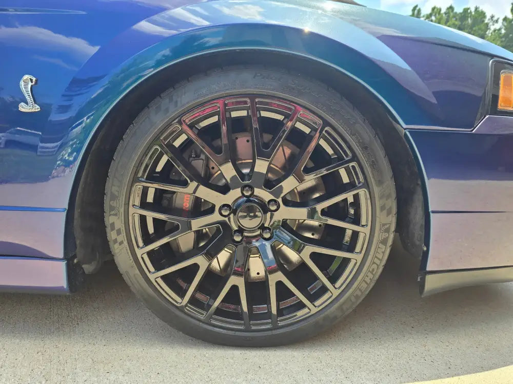 1994-2004 Mustang (Cobra/GT) Brake Kit 6-Piston Calipers and 15’’ Rotors Front Brake Kit