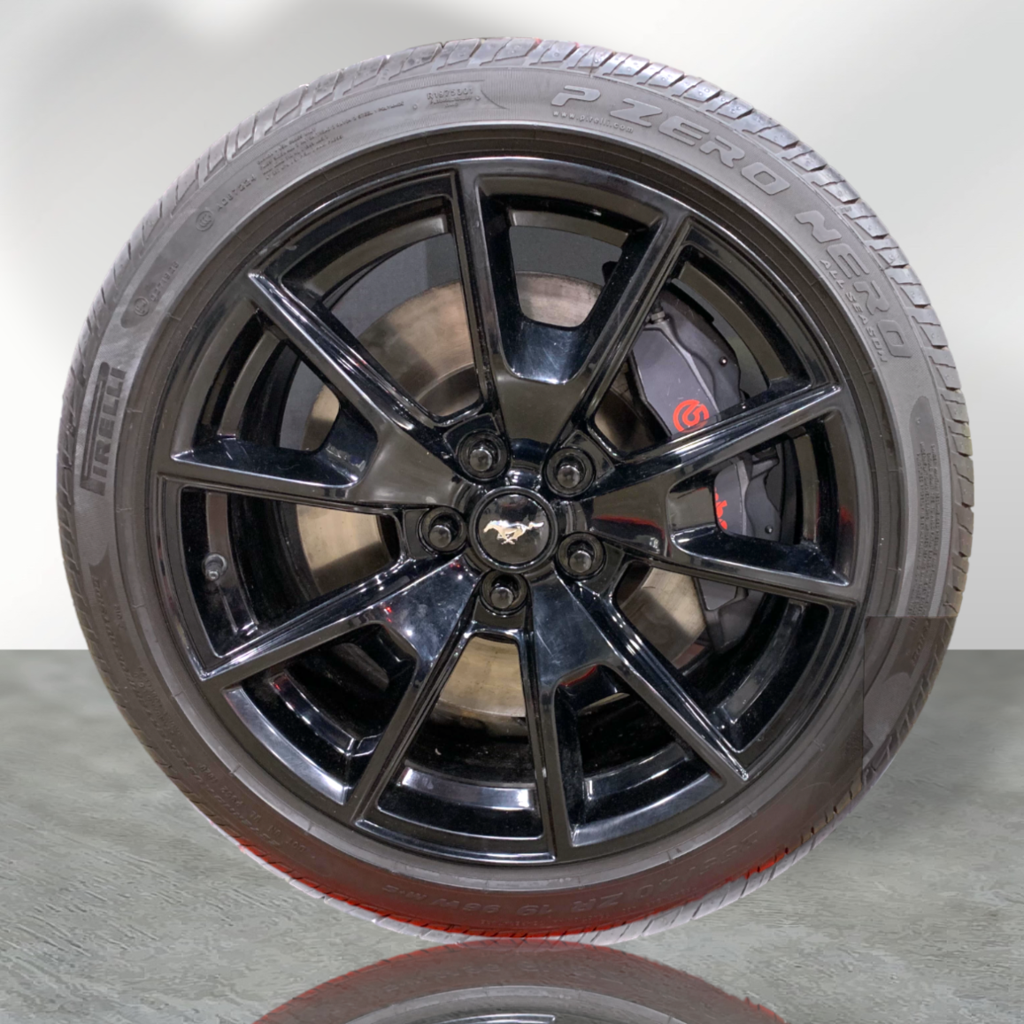 14" or 15" 2015-23 Mustang (S550) Brakes on Mustang II Spindles - Brembo